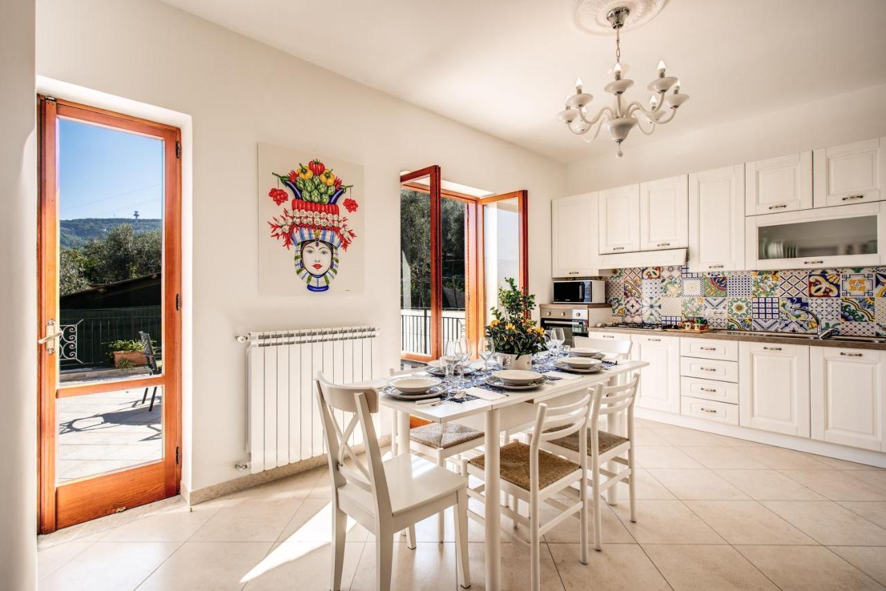 Mediterranean House Sorrento Bagian luar foto